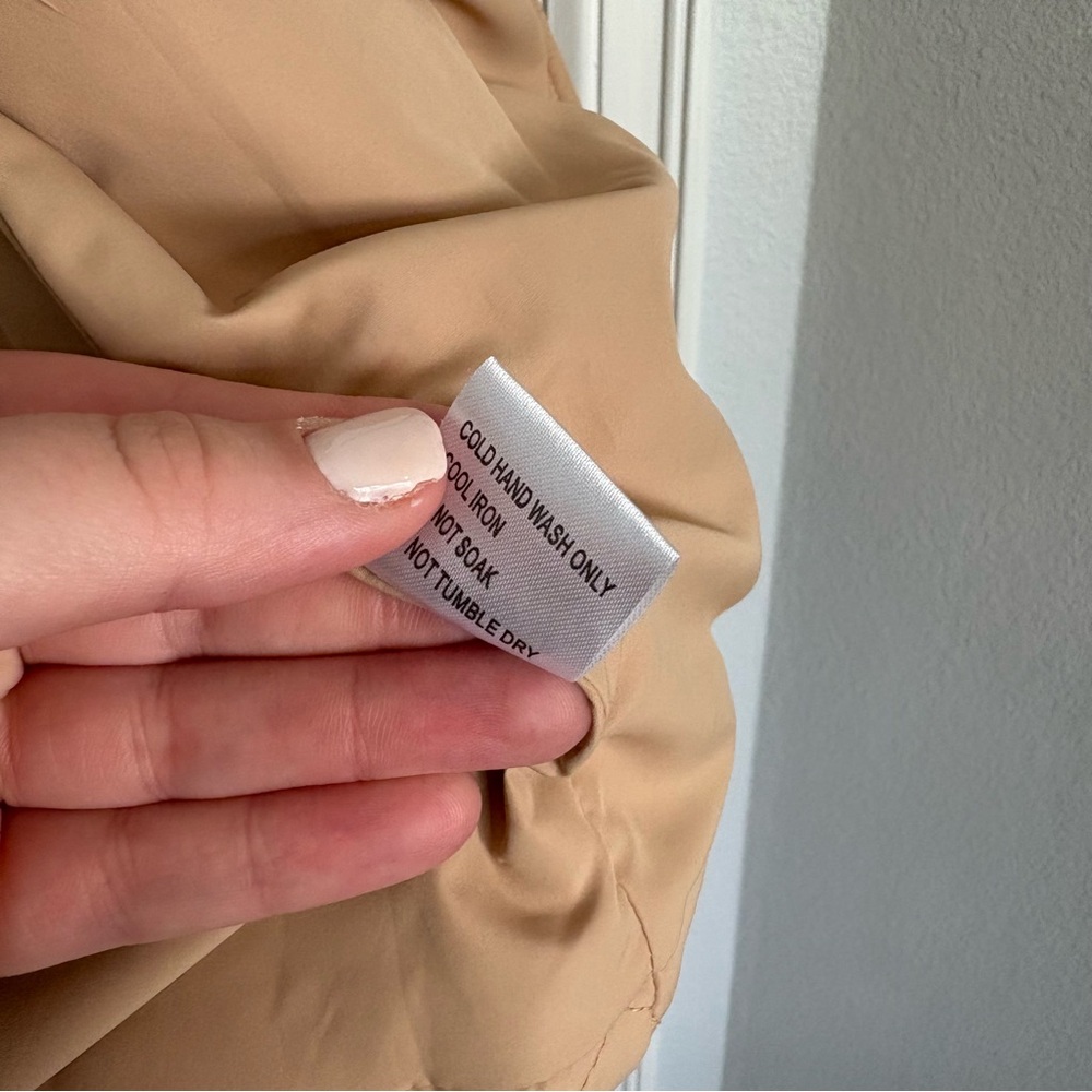 Princess Polly Lucia Quilted Puffer Jacket Cropped Outerwear Coat Beige Tan - Picture 9 of 12